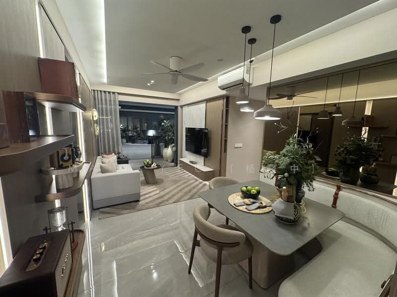PARKTOWN Residence, Tampines Street 62, Pasir Ris / Tampines, 3 Bedrooms, 1,076 sqft, Condominium For Sale, by Mark Yeo (杨复中), 500280921 - Living Room - PropertyGuru.com.sg