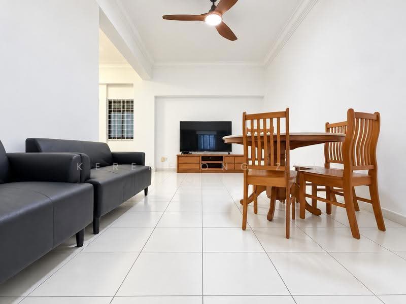 681 Choa Chu Kang Crescent, 681 Choa Chu Kang Crescent, Dairy Farm / Bukit Panjang / Choa Chu Kang, 3 Bedrooms, 1,141 sqft, HDB Flat For Sale, by Kerene Ong Zhi Qi, 500280922 - PropertyGuru.com.sg