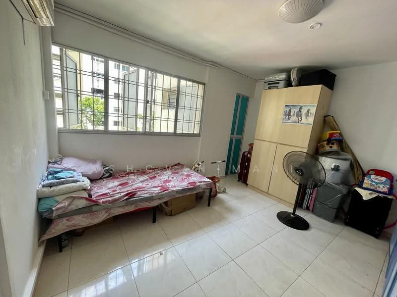 146 Bedok Reservoir Road, 146 Bedok Reservoir Road, Bedok / Upper East Coast, 3 Bedrooms, 1,120 sqft, HDB Flat For Sale, by Ashcvin Mani, 500280928 - Bedroom - PropertyGuru.com.sg