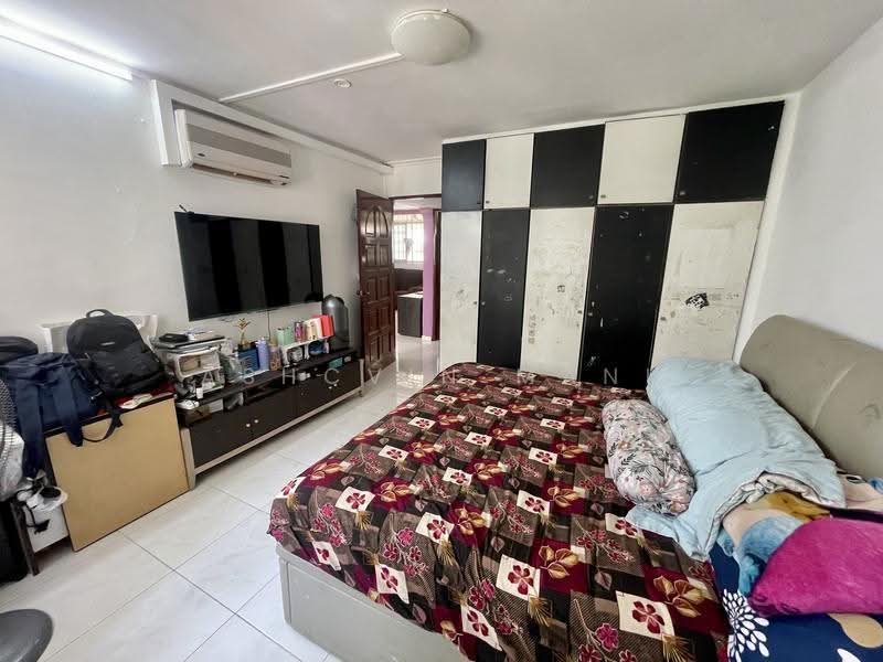 146 Bedok Reservoir Road, 146 Bedok Reservoir Road, Bedok / Upper East Coast, 3 Bedrooms, 1,120 sqft, HDB Flat For Sale, by Ashcvin Mani, 500280928 - Bedroom - PropertyGuru.com.sg