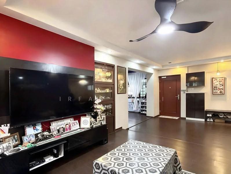 550 Choa Chu Kang Street 52, 550 Choa Chu Kang Street 52, Dairy Farm / Bukit Panjang / Choa Chu Kang, 3 Bedrooms, 1,302 sqft, HDB Flat For Sale, by Irfan Ramzi, 500280933 - Living Room - PropertyGuru.com.sg