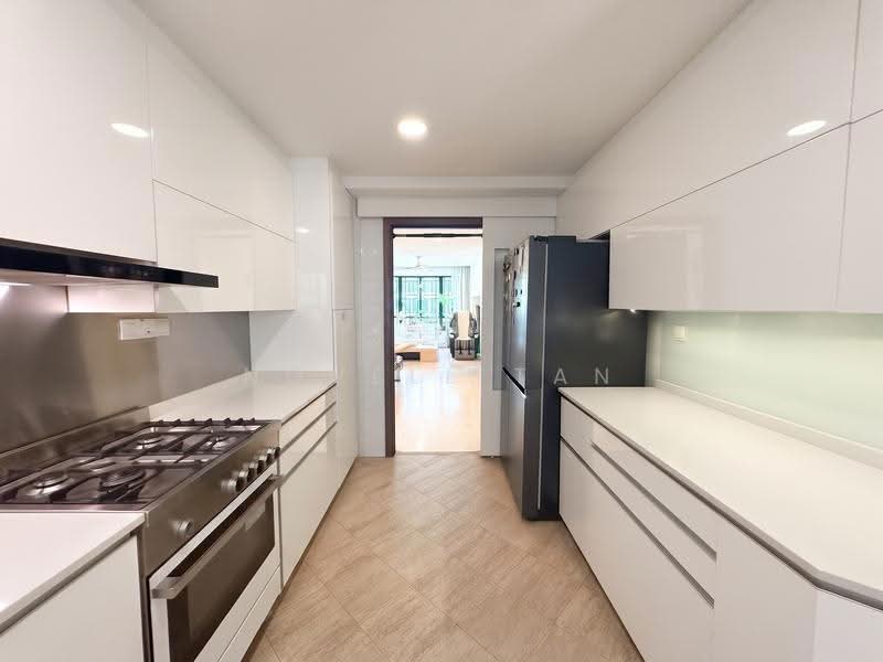 Pinevale, 2 Tampines Street 73, Pasir Ris / Tampines, 3 Bedrooms, 1,292 sqft, Condominium For Sale, by Novell Tan, 500280935 - Kitchen - PropertyGuru.com.sg