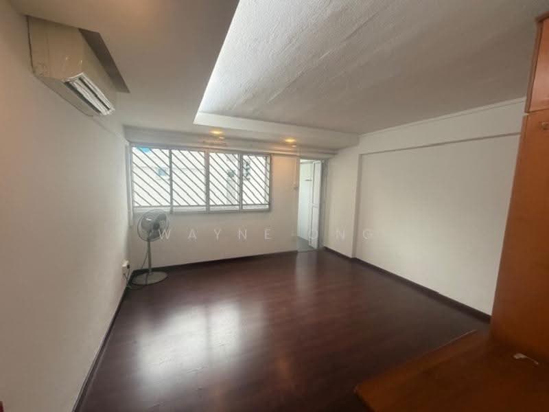 143 Serangoon North Avenue 1, 143 Serangoon North Avenue 1, Hougang / Punggol / Sengkang, 3 Bedrooms, 1,313 sqft, HDB Flat For Sale, by Wayne Ong, 500280965 - Living Room - PropertyGuru.com.sg