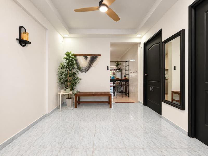 251 Bukit Batok East Avenue 5, 251 Bukit Batok East Avenue 5, Dairy Farm / Bukit Panjang / Choa Chu Kang, 2 Bedrooms, 785 sqft, HDB Flat For Sale, by Hafiqal Amer, 500280981 - Dining area - PropertyGuru.com.sg