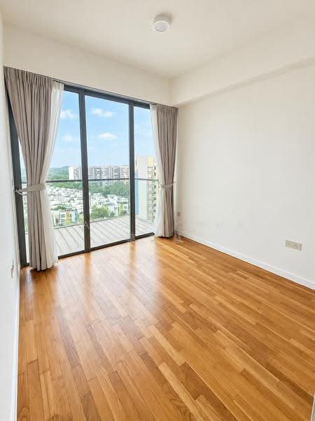 Skies Miltonia, 3 Miltonia Close, Sembawang / Yishun, 3 Bedrooms, 2,562 sqft, Condominium For Sale, by Rayne Chua 蔡美慧, 500281020 - Bedroom with Balcony - PropertyGuru.com.sg
