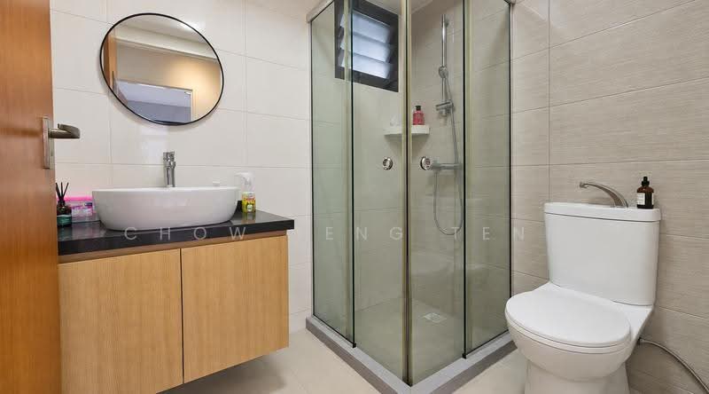 118B Canberra Crescent, 118B Canberra Crescent, Sembawang / Yishun, 3 Bedrooms, 990 sqft, HDB Flat For Sale, by Chow Teng Teng, 500281025 - Bathroom - PropertyGuru.com.sg