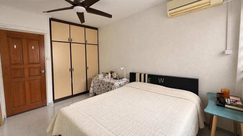 18 Toh Yi Drive, 18 Toh Yi Drive, Clementi Park / Upper Bukit Timah, 2 Bedrooms, 689 sqft, HDB Flat For Rent, by Shawn Lew, 500281027 - Master Bedroom - PropertyGuru.com.sg
