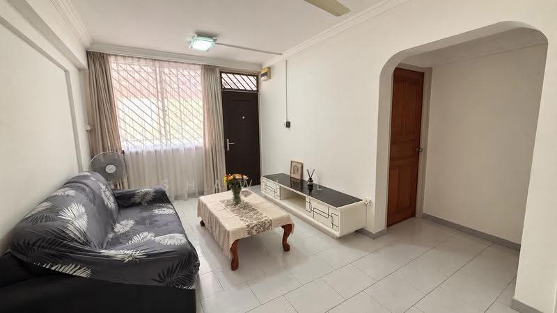 18 Toh Yi Drive, 18 Toh Yi Drive, Clementi Park / Upper Bukit Timah, 2 Bedrooms, 689 sqft, HDB Flat For Rent, by Shawn Lew, 500281027 - Living Room - PropertyGuru.com.sg