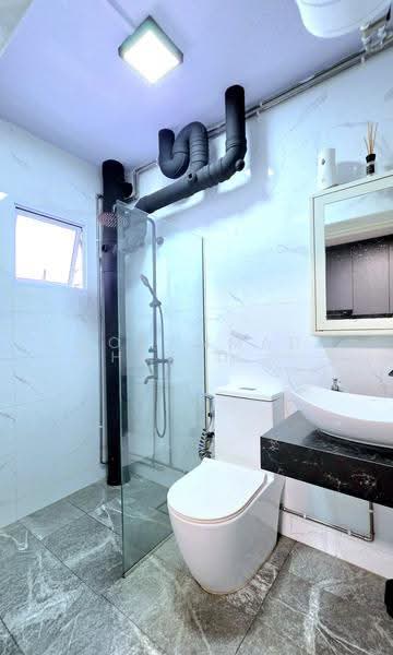 408 Sembawang Drive, 408 Sembawang Drive, Sembawang / Yishun, 4 Bedrooms, 1,399 sqft, HDB Flat For Sale, by Mohammad Khafidz(Fizzy Fizz), 500281028 - Bathroom - PropertyGuru.com.sg