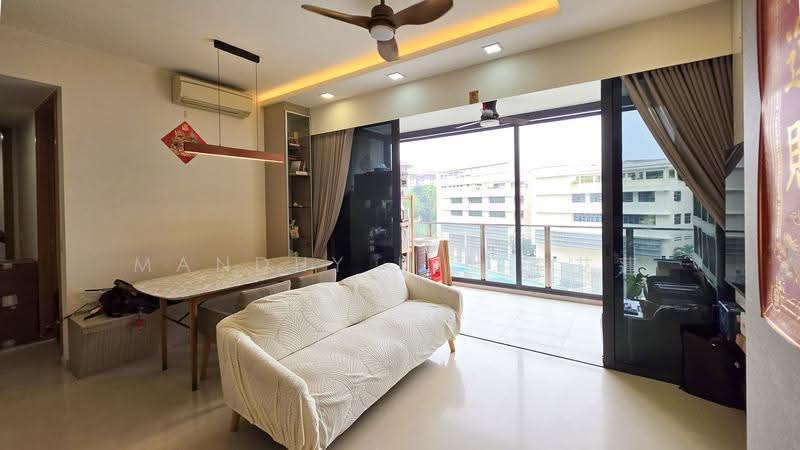 Bartley Ridge, 30 Mount Vernon Road, Macpherson / Potong Pasir, 3 Bedrooms, 969 sqft, Condominium For Sale, by Mandhy Lee 李艾蓮, 500281035 - Living Room - PropertyGuru.com.sg