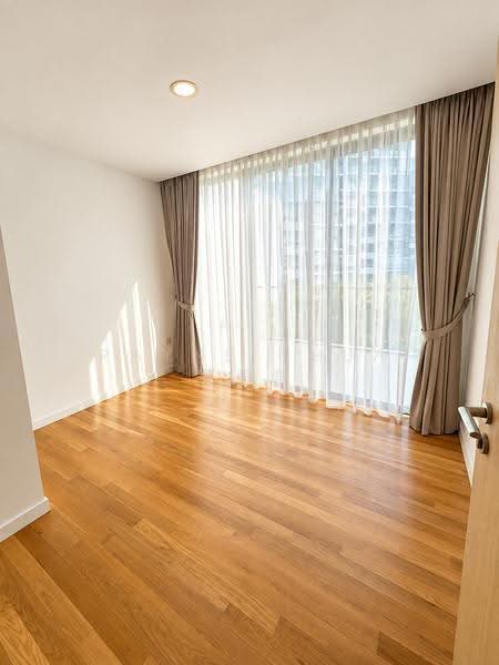 Skies Miltonia, 3 Miltonia Close, Sembawang / Yishun, 5 Bedrooms, 4,672 sqft, Condominium For Sale, by Rayne Chua 蔡美慧, 500281038 - Bedroom - PropertyGuru.com.sg