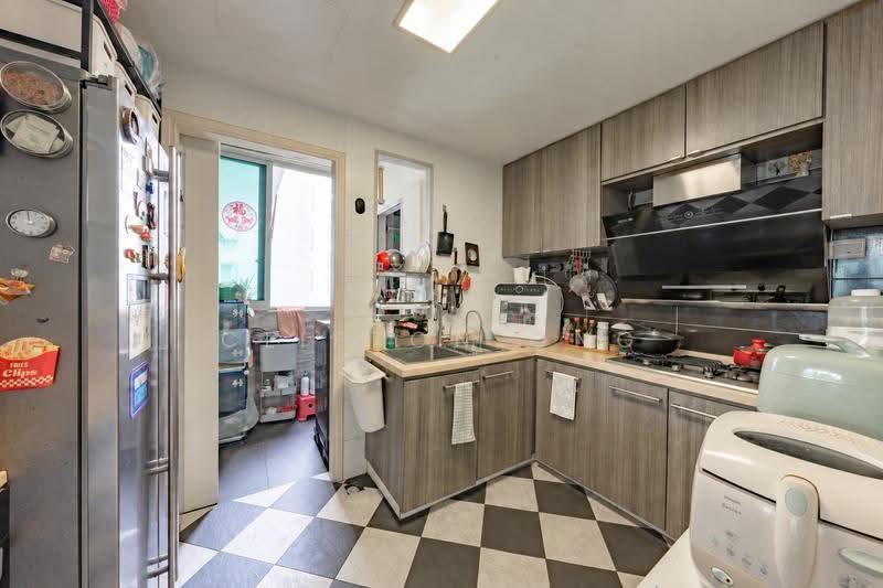 The Eden @ Tampines, 21 Tampines Street 34, Pasir Ris / Tampines, 3 Bedrooms, 1,184 sqft, Condominium For Sale, by Clifton Ong, 500281043 - Kitchen - PropertyGuru.com.sg