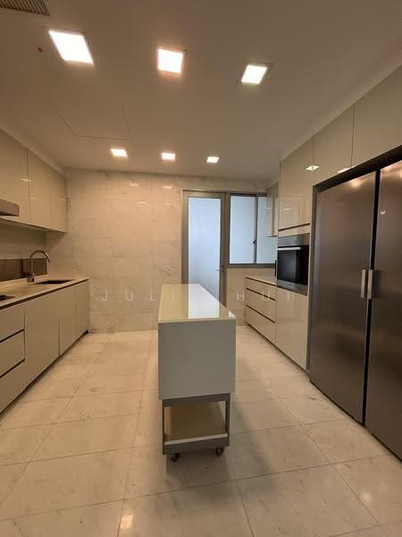 Reflections at Keppel Bay, 33 Keppel Bay View, Harbourfront / Telok Blangah, 4 Bedrooms, 2,357 sqft, Condominium For Sale, by Julia Hui, 500281056 - Kitchen - PropertyGuru.com.sg
