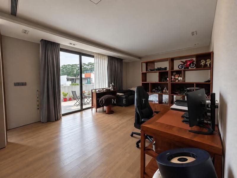 * Move-in Ready FH Semi-Detached * 6 Ensuites * Lift and Pool * 11.9m Frontage *, Greenleaf, Holland, Mount Sinai, Grove, Moonbeam, Jelita, Ming Teck Park, Namly, Sixth Ave, Tanglin / Holland / Bukit Timah, 6 Bedrooms, 6,926 sqft, Semi-Detached House For Sale, by Pauline Tan, 500281057 - PropertyGuru.com.sg