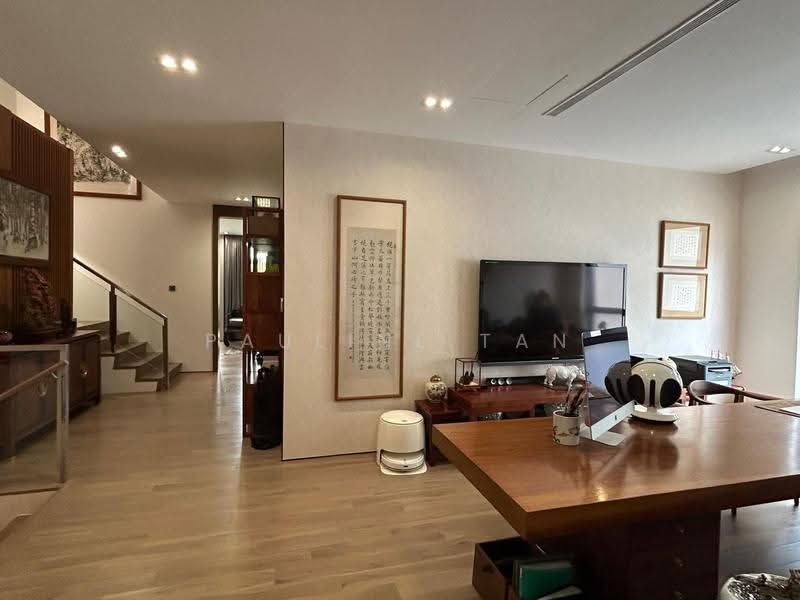 * Move-in Ready FH Semi-Detached * 6 Ensuites * Lift and Pool * 11.9m Frontage *, Greenleaf, Holland, Mount Sinai, Grove, Moonbeam, Jelita, Ming Teck Park, Namly, Sixth Ave, Tanglin / Holland / Bukit Timah, 6 Bedrooms, 6,926 sqft, Semi-Detached House For Sale, by Pauline Tan, 500281057 - Living Room - PropertyGuru.com.sg