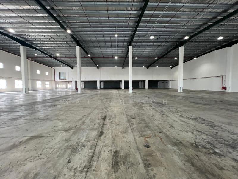 Ramp-Up Warehouse with High Ceiling at Changi North, Changi North, Changi Airport / Changi Village, 43,166 sqft, Warehouse For Rent, by Watson Poh, 500281064 - CommercialGuru.com.sg