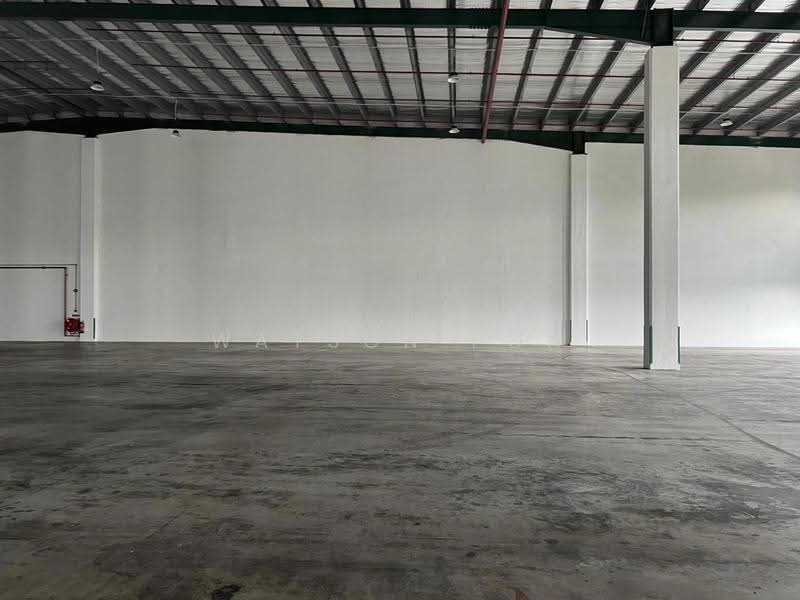 Ramp-Up Warehouse with High Ceiling at Changi North, Changi North, Changi Airport / Changi Village, 43,166 sqft, Warehouse For Rent, by Watson Poh, 500281064 - Interior - CommercialGuru.com.sg