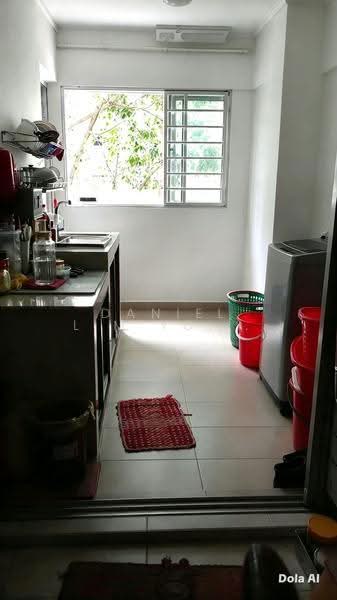 Blk 834 Woodlands, Street 83, 5 Bedrooms, 2,066 sqft, HDB Flat For Sale, by Daniel Lim Yong Joo, 500281068 - Kitchen - PropertyGuru.com.sg