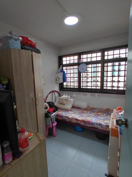 107 Jalan Bukit Merah, 107 Jalan Bukit Merah, Alexandra / Commonwealth, 2 Bedrooms, 700 sqft, HDB Flat For Rent, by Charmaine Yee, 500281080 - Bedroom - PropertyGuru.com.sg