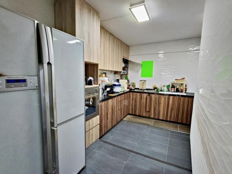 122 Bukit Batok Central, 122 Bukit Batok Central, Dairy Farm / Bukit Panjang / Choa Chu Kang, 4 Bedrooms, 1,593 sqft, HDB Flat For Sale, by Kingsley Zheng 鄭鈞鴻, 500281084 - Kitchen - PropertyGuru.com.sg