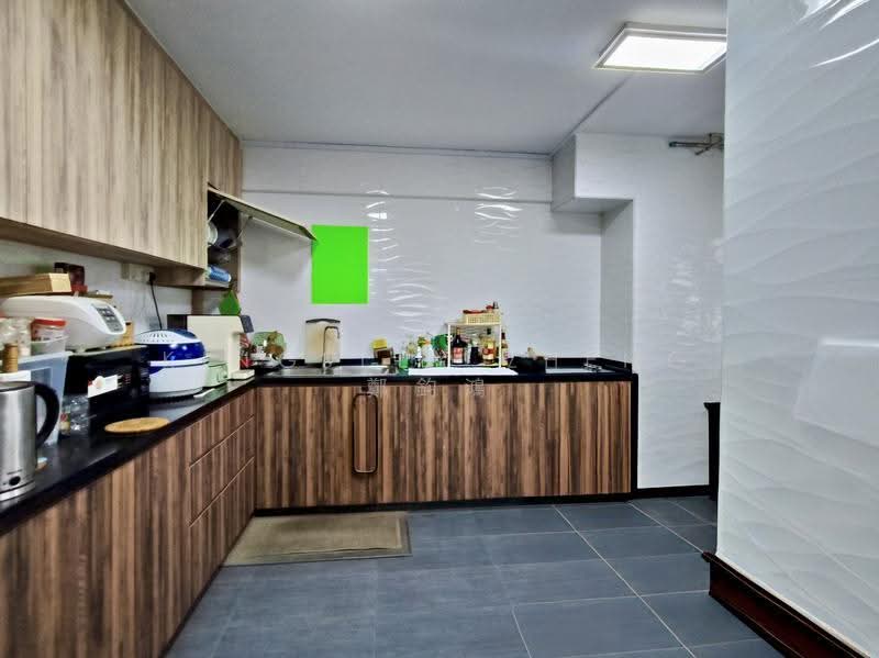 122 Bukit Batok Central, 122 Bukit Batok Central, Dairy Farm / Bukit Panjang / Choa Chu Kang, 4 Bedrooms, 1,593 sqft, HDB Flat For Sale, by Kingsley Zheng 鄭鈞鴻, 500281084 - Kitchen - PropertyGuru.com.sg