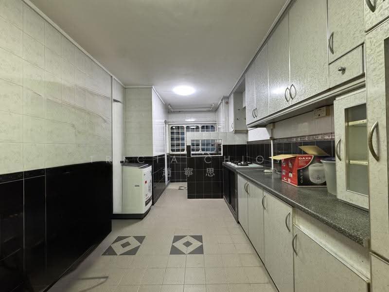 259 Tampines Street 21, 259 Tampines Street 21, Pasir Ris / Tampines, 2 Bedrooms, 1,130 sqft, HDB Flat For Rent, by Tricia Chiow 趙寧思, 500281087 - Kitchen - PropertyGuru.com.sg