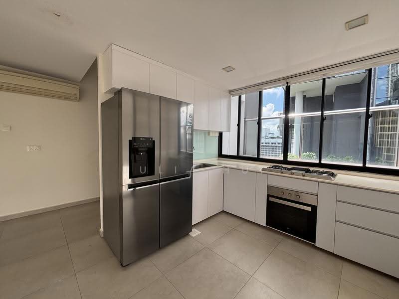 Angullia Park Residences @ Orchard, Tanglin / Holland / Bukit Timah, 3 Bedrooms, 1,948 sqft, Apartment For Sale, by Julia Hui, 500281091 - Kitchen - PropertyGuru.com.sg