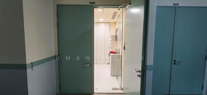 Toh Guan Centre, 21 Toh Guan Road East, Boon Lay / Jurong / Tuas, 2,433 sqft, Factory / Workshop (B2) For Rent, by Umang Naik, 500281094 - Corridor - CommercialGuru.com.sg