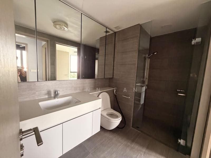 The Garden Residences, 7 Serangoon North View, Hougang / Punggol / Sengkang, 2 Bedrooms, 614 sqft, Condominium For Rent, by Fann Fan, 500281110 - Bathroom - PropertyGuru.com.sg