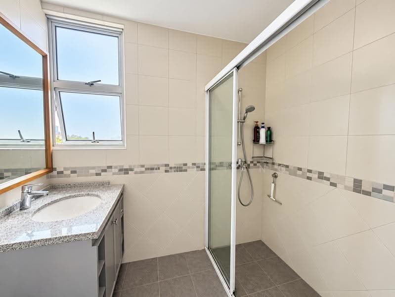 Goldhill Towers, 38 Goldhill Avenue, Newton / Novena, 3 Bedrooms, 1,572 sqft, Apartment For Rent, by Edward Tang, 500281139 - Bathroom - PropertyGuru.com.sg