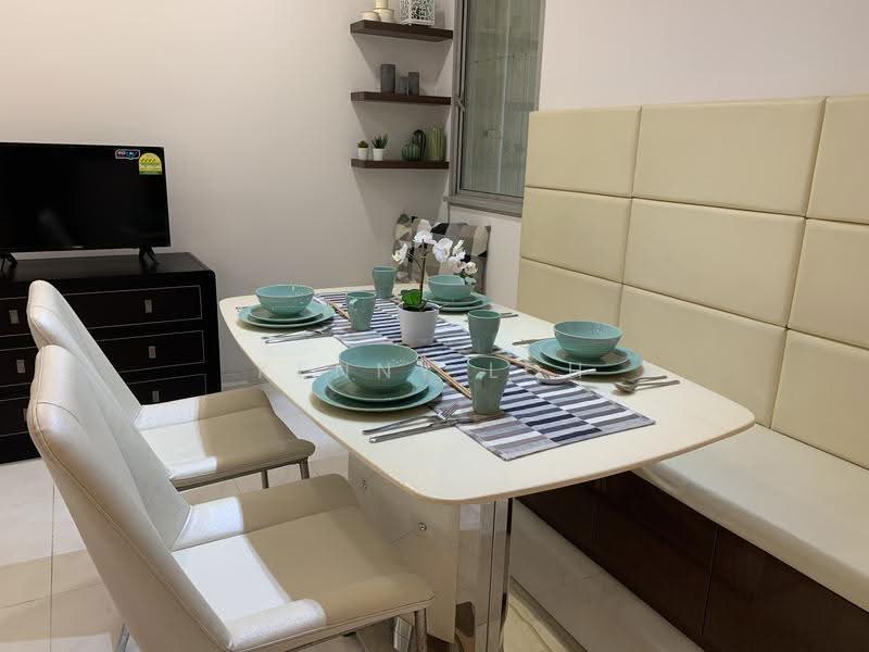 The Lakeshore, 31 Jurong West Street 41, Boon Lay / Jurong / Tuas, Room Rental, 220 sqft, Condominium For Rent, by Kenny Loh, 500281165 - Dining Room - PropertyGuru.com.sg