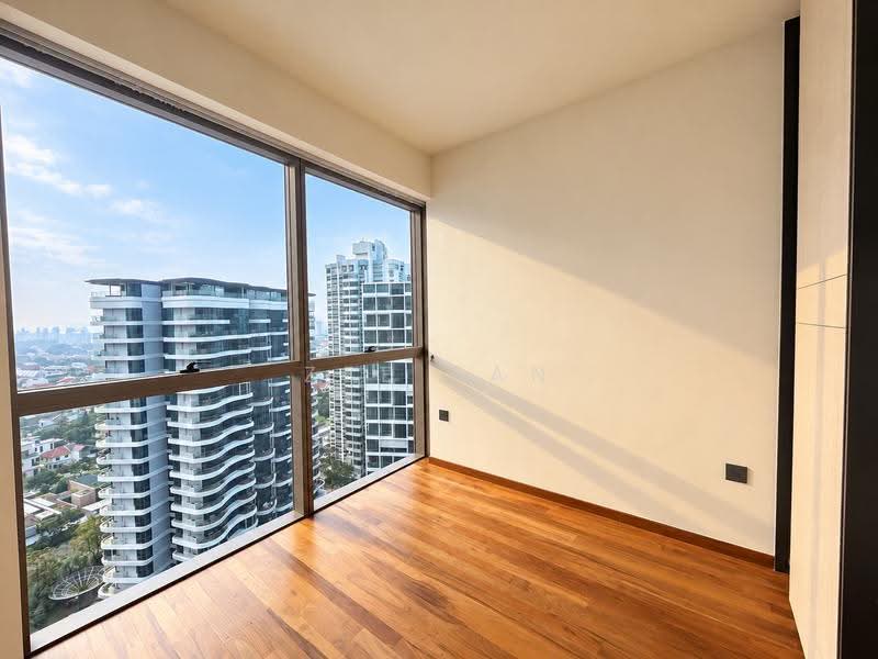 Coastline Residences, 7 Amber Road, East Coast / Marine Parade, 2 Bedrooms, 710 sqft, Condominium For Rent, by Zee Tan, 500281176 - Master Bedroom - PropertyGuru.com.sg
