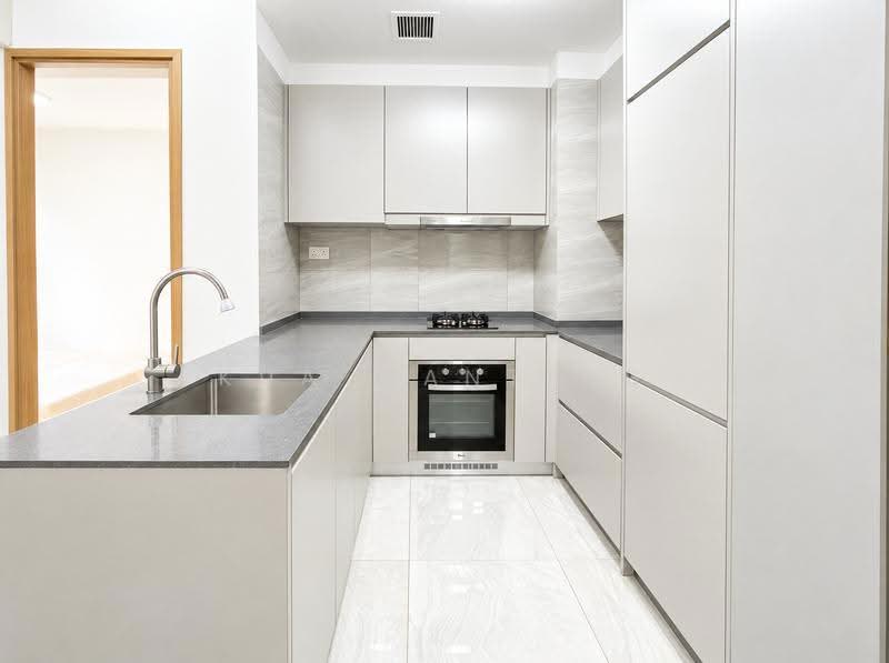 High Park Residences, 27 Fernvale Road, Seletar / Yio Chu Kang, 2 Bedrooms, 667 sqft, Condominium For Sale, by Kua WanTing, 500281180 - Kitchen - PropertyGuru.com.sg