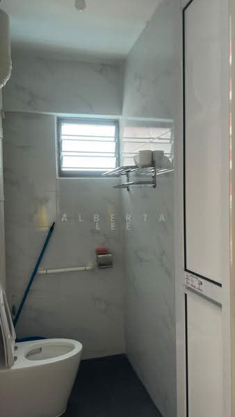 18 Toh Yi Drive, 18 Toh Yi Drive, Clementi Park / Upper Bukit Timah, 2 Bedrooms, 700 sqft, HDB Flat For Rent, by Alberta Lee, 500281193 - PropertyGuru.com.sg