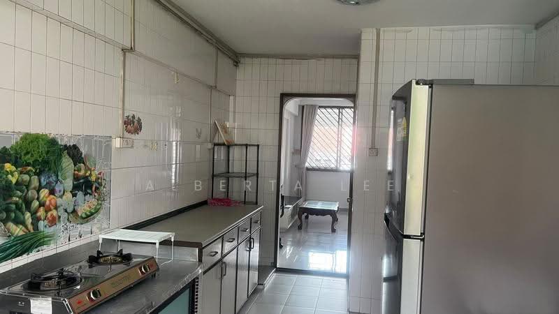 18 Toh Yi Drive, 18 Toh Yi Drive, Clementi Park / Upper Bukit Timah, 2 Bedrooms, 700 sqft, HDB Flat For Rent, by Alberta Lee, 500281193 - PropertyGuru.com.sg