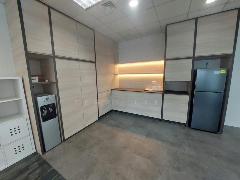 Suntec City Tower, 6 Temasek Boulevard, Boat Quay / Raffles Place / Marina, 1,421 sqft, Office For Rent, by Terri Lee, 500281223 - Kitchen - CommercialGuru.com.sg
