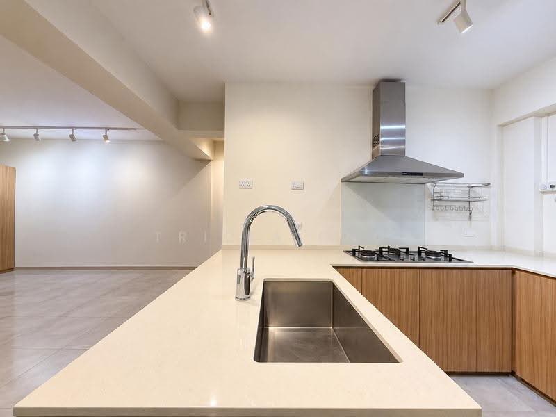 626 Choa Chu Kang Street 62, 626 Choa Chu Kang Street 62, Dairy Farm / Bukit Panjang / Choa Chu Kang, 3 Bedrooms, 1,302 sqft, HDB Flat For Sale, by Tricia Ong, 500281224 - Kitchen - PropertyGuru.com.sg