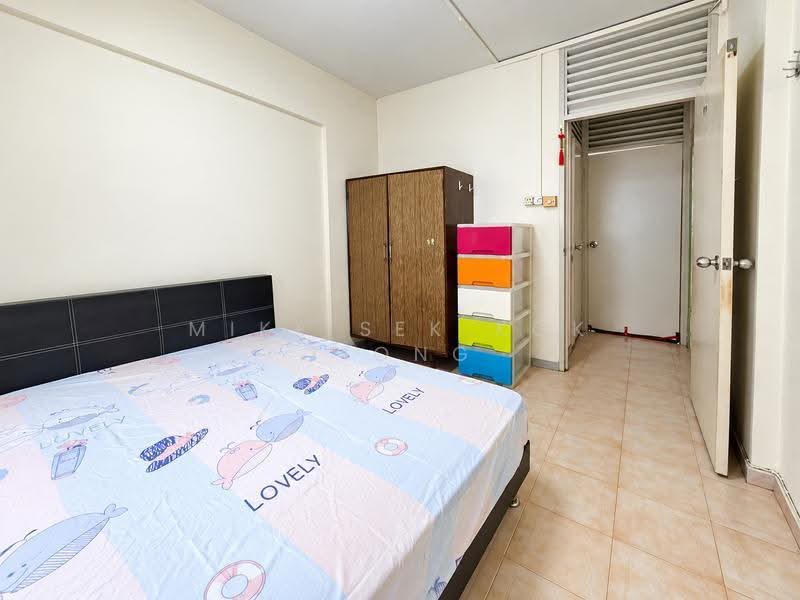 130 Lorong Ah Soo, 130 Lorong Ah Soo, Hougang / Punggol / Sengkang, Room Rental, 120 sqft, HDB Flat For Rent, by Mike Sek Kok Tiong, 500281233 - Bedroom - PropertyGuru.com.sg