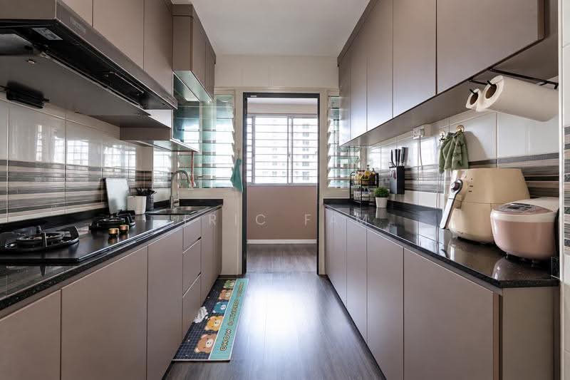 175A Corporation Tiara, 175A Yung Kuang Road, Boon Lay / Jurong / Tuas, 3 Bedrooms, 1,216 sqft, HDB Flat For Sale, by Eric Fam, 500281251 - Kitchen - PropertyGuru.com.sg