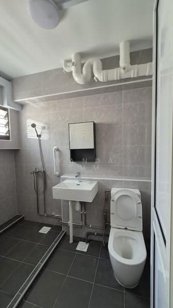 486C Tampines Avenue 9, 486C Tampines Avenue 9, Pasir Ris / Tampines, 3 Bedrooms, 1,367 sqft, HDB Flat For Rent, by Wanda Sum, 500281262 - Bathroom - PropertyGuru.com.sg