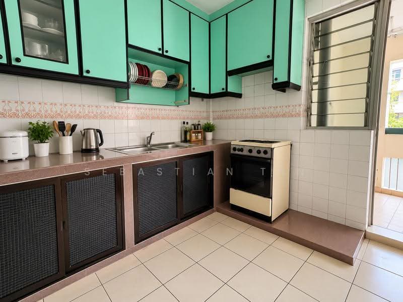 507 Choa Chu Kang Street 51, 507 Choa Chu Kang Street 51, Dairy Farm / Bukit Panjang / Choa Chu Kang, 3 Bedrooms, 1,367 sqft, HDB Flat For Sale, by Sebastian Tan, 500281263 - Kitchen - PropertyGuru.com.sg