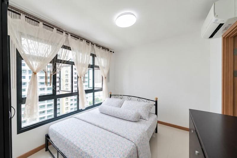 413C Northshore Drive, 413C Northshore Drive, Hougang / Punggol / Sengkang, 2 Bedrooms, 721 sqft, HDB Flat For Sale, by Aileen Chew, 500281267 - Bedroom - PropertyGuru.com.sg