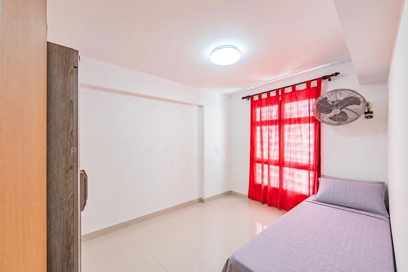 413C Northshore Drive, 413C Northshore Drive, Hougang / Punggol / Sengkang, 2 Bedrooms, 721 sqft, HDB Flat For Sale, by Aileen Chew, 500281267 - Bedroom - PropertyGuru.com.sg