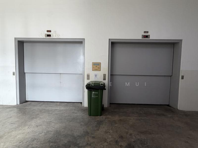 Citilink Warehouse Complex, 102E Pasir Panjang Road, Buona Vista / West Coast / Clementi New Town, 1,195 sqft, Light Industrial (B1) For Rent, by Lawrence Mui, 500281274 - CommercialGuru.com.sg