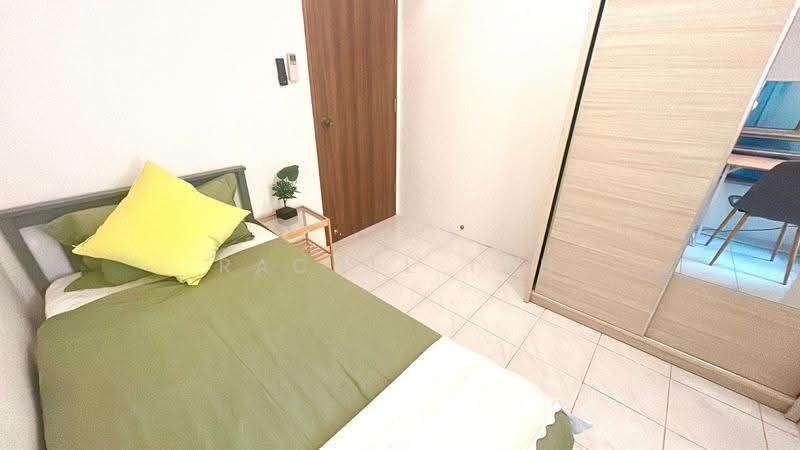 The Riverside Piazza, 11 Keng Cheow Road, Boat Quay / Raffles Place / Marina, Room Rental, 250 sqft, Condominium For Rent, by Rachel Tan, 500281281 - Bedroom - PropertyGuru.com.sg
