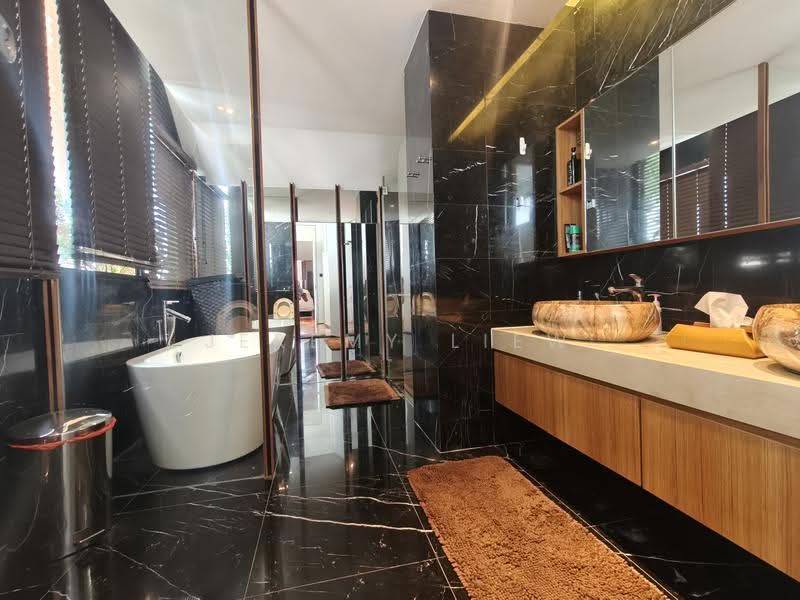 Rare Burghley Drive Serangoon Garden Semi D for Rent, Burghley, Hougang / Punggol / Sengkang, 6 Bedrooms, 4,500 sqft, Semi-Detached House For Rent, by Jeremy Liew, 500281283 - PropertyGuru.com.sg