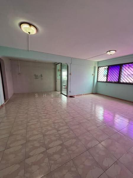 329 Bukit Batok Street 33, 329 Bukit Batok Street 33, Dairy Farm / Bukit Panjang / Choa Chu Kang, 3 Bedrooms, 1,313 sqft, HDB Flat For Sale, by Sherlynn Tang, 500281284 - Living Room - Actual - PropertyGuru.com.sg