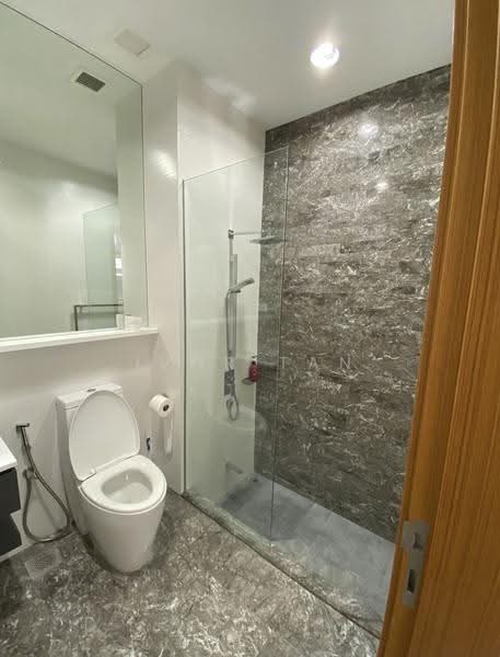 The Greenwich, 1 Seletar Road, Seletar / Yio Chu Kang, 1 Bedroom, 603 sqft, Condominium For Sale, by Ivor Tan, 500281290 - Bathroom - PropertyGuru.com.sg