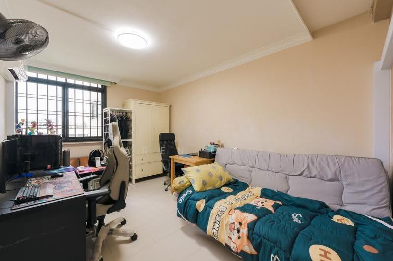 347 Ubi Avenue 1, 347 Ubi Avenue 1, Eunos / Geylang / Paya Lebar, 3 Bedrooms, 1,119 sqft, HDB Flat For Sale, by Karen Chua, 500281299 - Bedroom - PropertyGuru.com.sg