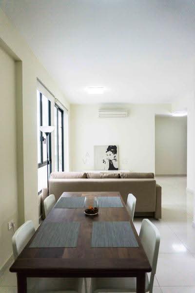 The Estrella, 342 PASIR PANJANG ROAD, Buona Vista / West Coast / Clementi New Town, Room Rental, 174 sqft, Condominium For Rent, by Dash Living, 500281305 - Living Room - PropertyGuru.com.sg